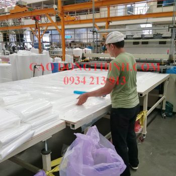 Xưởng sản xuất túi PE chất lượng cao