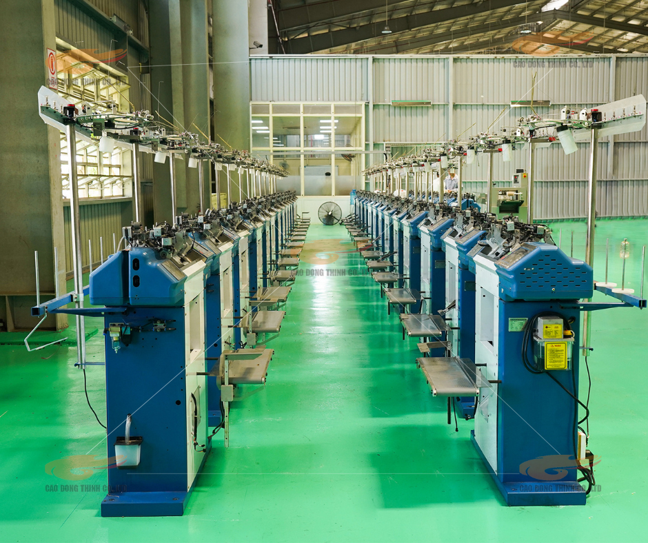 Nhà máy sản xuất găng tay len hiện đại CAO ĐÔNG THỊNH